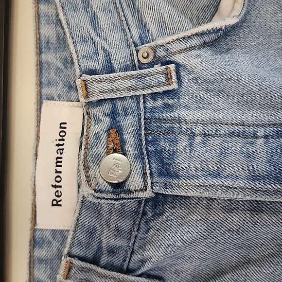 Reformation Mid-Rise Crop Flare Jeans In Sky Blue Size 25 - Picture 13 of 14